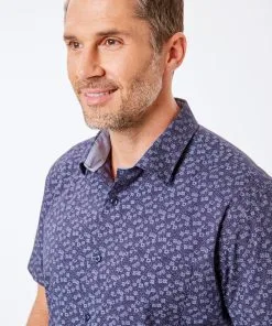 Gazman Tailored Fit Floral Dot Short Sleeve Shirt - Navy 8 Gazman Tailored Fit Floral Dot Short Sleeve Shirt - Navy -Cheap Accessories Store 3 9dbad426 b4d8 4bf9 9221 fae9c93c1765